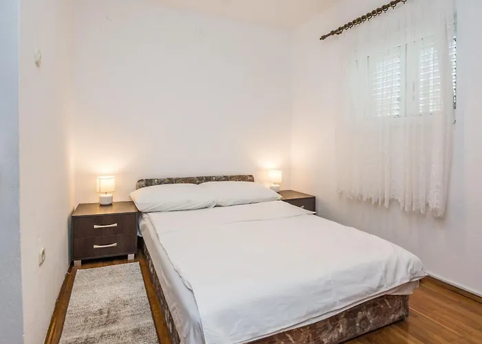 Napros 1 By Interhome Apartman *