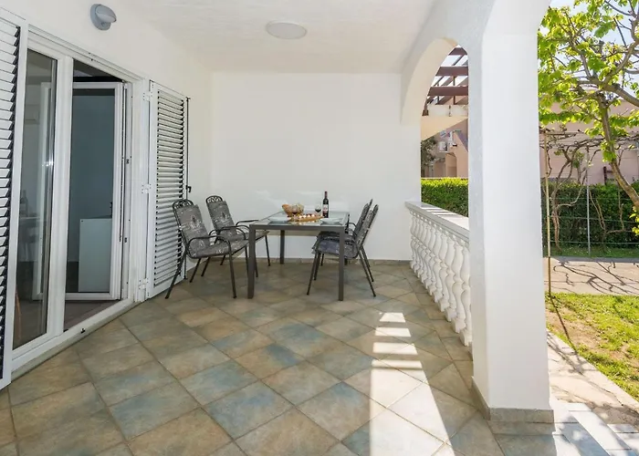 Apartman Napros 1 By Interhome *