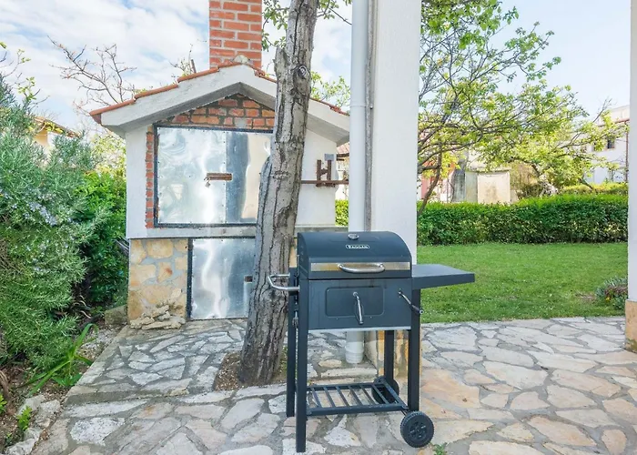 Apartman Napros 1 By Interhome